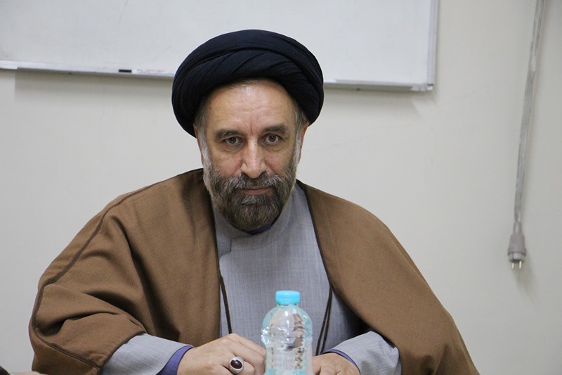 جلسه معارفه ائمه جماعات بیمارستان‌ها و مراکز اداری دانشگاه با مسئول نهاد