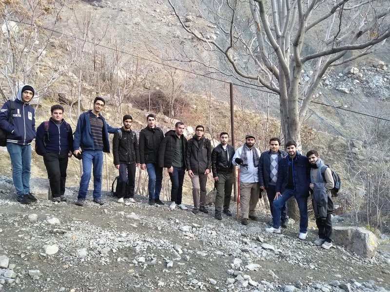 کوه‌پیمایی و زیارت قبور شهدای تپه نورالشهدا توسط دانشجویان خوابگاه کوی