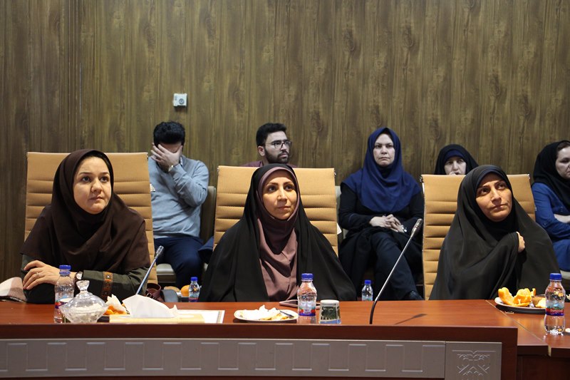 مراسم تجلیل از فعالان قرآنی و برگزیدگان بیست و چهارمین جشنواره قرآن و عترت دانشگاه های علوم پزشکی کشور