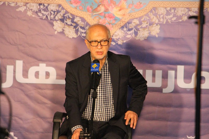 برگزاری محفل انس با قرآن کریم در بیمارستان بهارلو