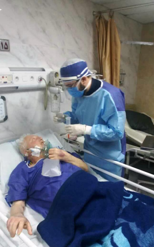 خدمت‌رسانی جهادگران سلامت حضرت نرجس خاتون (س) در موج دوم کرونا در مجتمع بیمارستانی امام خمینی (ره)