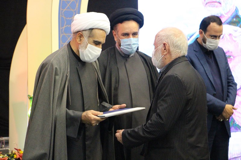 مراسم بزرگداشت اولین سالگرد شهادت سردار سرافراز، شهید حاج قاسم سلیمانی و چهلمین روز شهادت شهید محسن فخری زاده در مسجد دانشگاه تهران