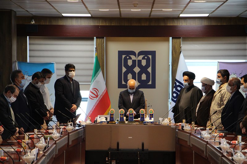 گردهمایی تجلیل از فعالان قرآنی و برگزیدگان بیست و پنجمین جشنواره قرآن و عترت دانشگاه‌های علوم پزشکی کشور