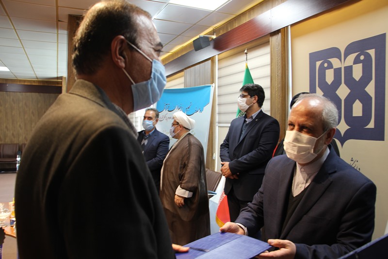 گردهمایی تجلیل از فعالان قرآنی و برگزیدگان بیست و پنجمین جشنواره قرآن و عترت دانشگاه‌های علوم پزشکی کشور