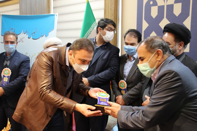گردهمایی تجلیل از فعالان قرآنی و برگزیدگان بیست و پنجمین جشنواره قرآن و عترت دانشگاه‌های علوم پزشکی کشور