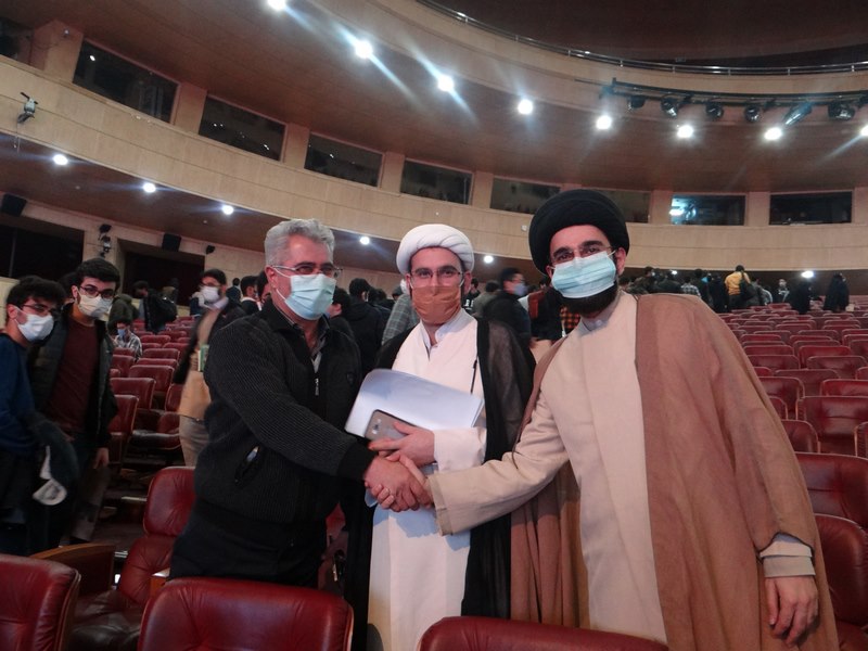 بزرگداشت دانشجویان نخبه دانشگاه های تهران بمناسبت روز دانشجو