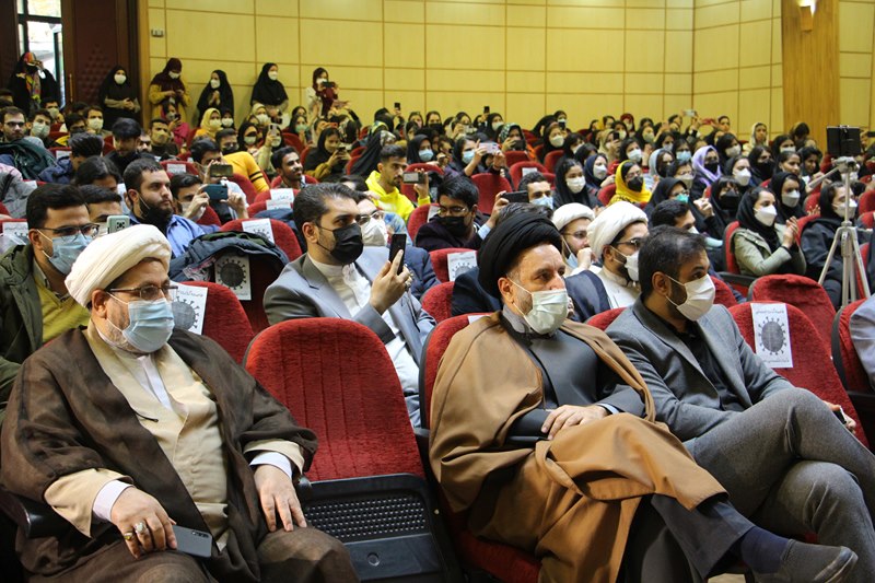 مراسم بزرگداشت روز دانشجو در دانشگاه علوم پزشکی تهران