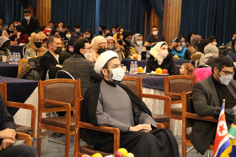 مراسم جشن یلدای ایرانی و سال نو میلادی برای دانشجویان بین‌الملل