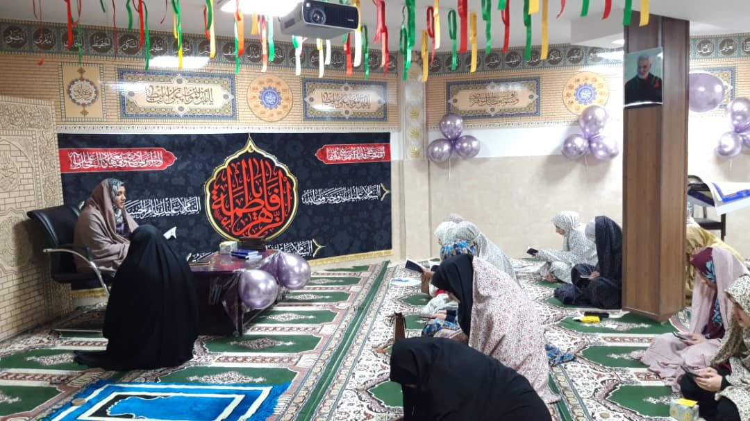 برگزاری مراسم ولادت حضرت فاطمه زهرا (س) در خوابگاه های دمشق و احمدی دانشجویان بین الملل