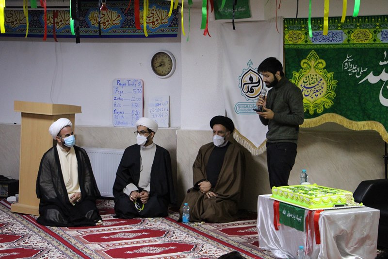 مراسم جشن مبعث حضرت رسول صلوات‌الله‌علیه در خوابگاه‌ دمشق دانشجویان بین‌الملل