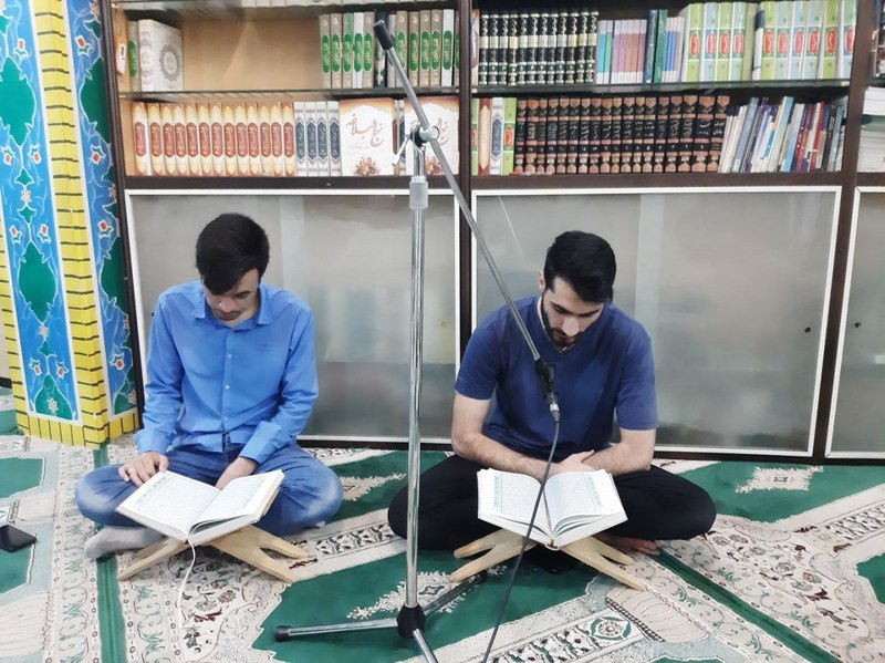 برگزاری محفل قرآنی در مسجد امام علی (ع) خوابگاه کوی