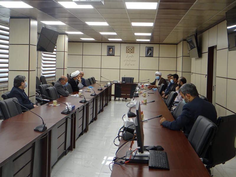 مراسم تقدیر از خادم برتر نماز