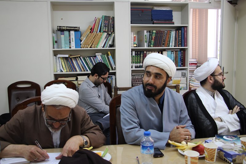 کارگاه تخصصی ائمه جماعات دانشگاه علوم پزشکی تهران با موضوع ارتباط مؤثر