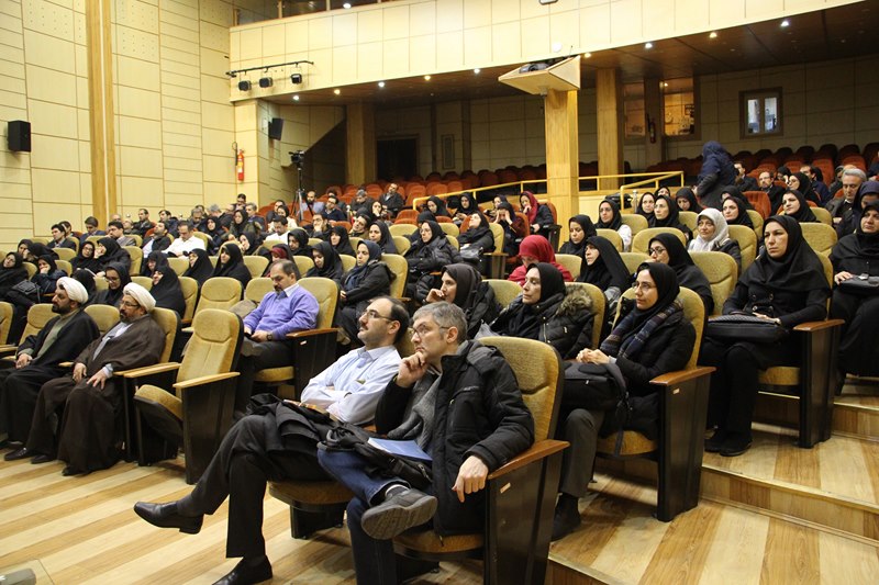 نشست اخلاقی استادان حاضر در هشتمین دوره طرح ضیافت اندیشه استادان دانشگاه علوم پزشکی تهران با حضور آیت الله رضوانی
