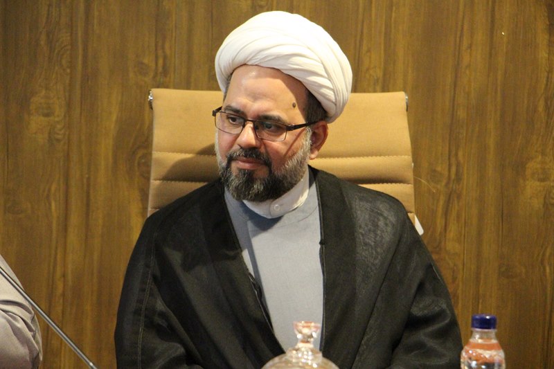 مراسم تجلیل از فعالان قرآنی و برگزیدگان بیست و سومین جشنواره قرآن و عترت دانشگاه های علوم پزشکی کشور