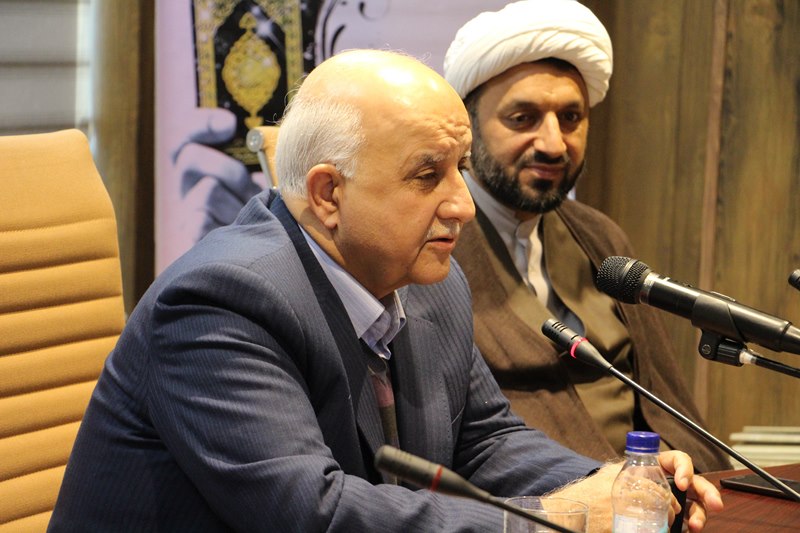 مراسم تجلیل از فعالان قرآنی و برگزیدگان بیست و سومین جشنواره قرآن و عترت دانشگاه های علوم پزشکی کشور
