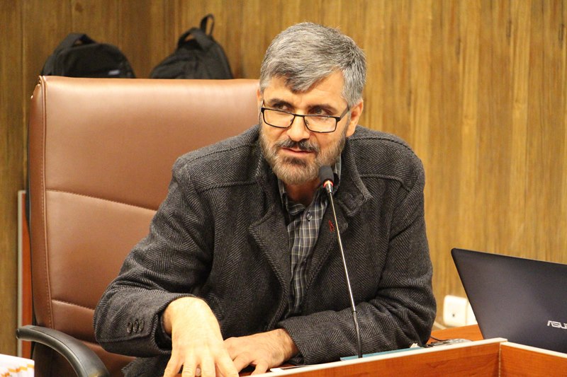 نشست هم اندیشی استادان با موضوع چالش رفتارهای غیر حرفه ای در بالین در دانشکده توانبخشی