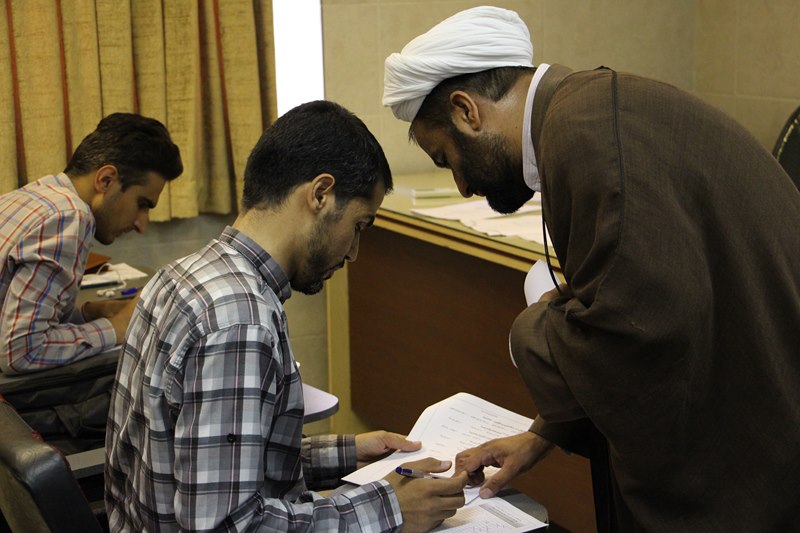 برگزاری مرحله  کشوری آزمون کتبی بیست و چهارمین جشنواره قرآن و عترت دانشگاه‌های علوم پزشکی کشور