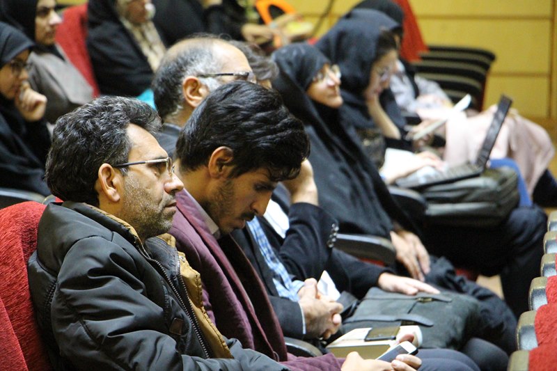 جشن میلاد پیامبر مکرم اسلام و گرامیداشت هفته وحدت در تالار ابن‌سینا