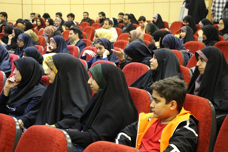 جشن میلاد پیامبر مکرم اسلام و گرامیداشت هفته وحدت در تالار ابن‌سینا