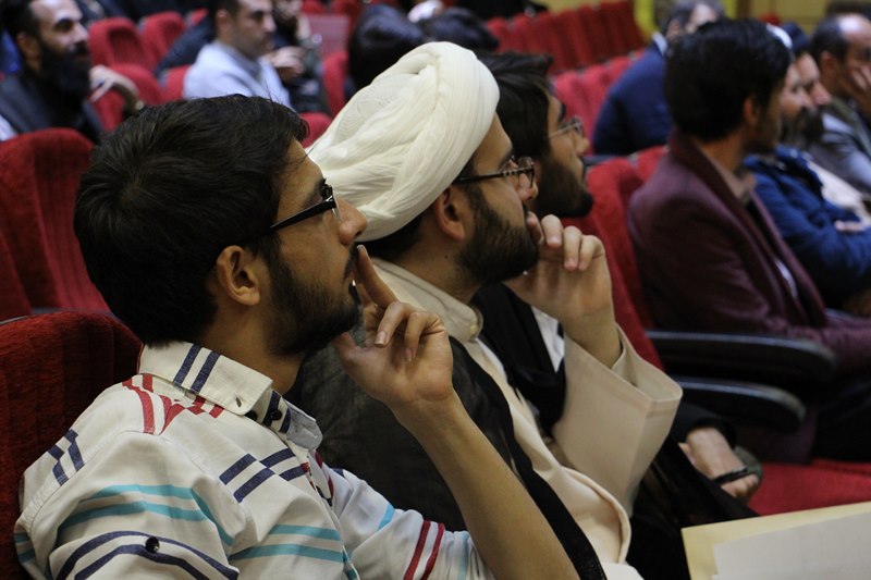 جشن میلاد پیامبر مکرم اسلام و گرامیداشت هفته وحدت در تالار ابن‌سینا