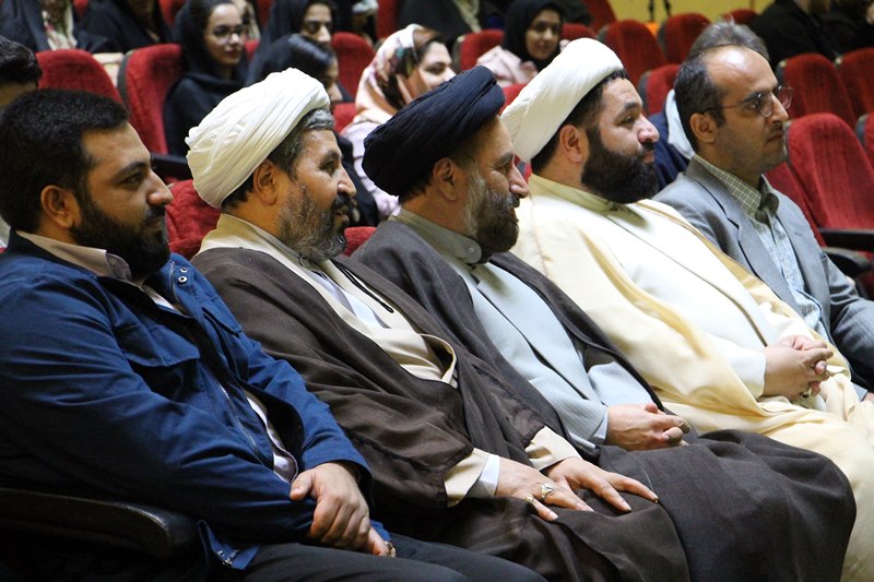 جشن میلاد پیامبر مکرم اسلام و گرامیداشت هفته وحدت در تالار ابن‌سینا