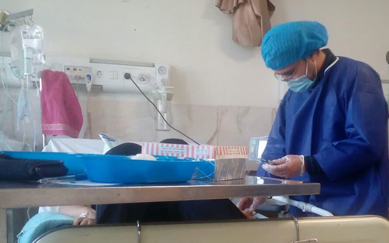خدمت‌ رسانی جهادگران همیار سلامت در موج پنجم کرونا در مجتمع بیمارستانی امام خمینی (ره)